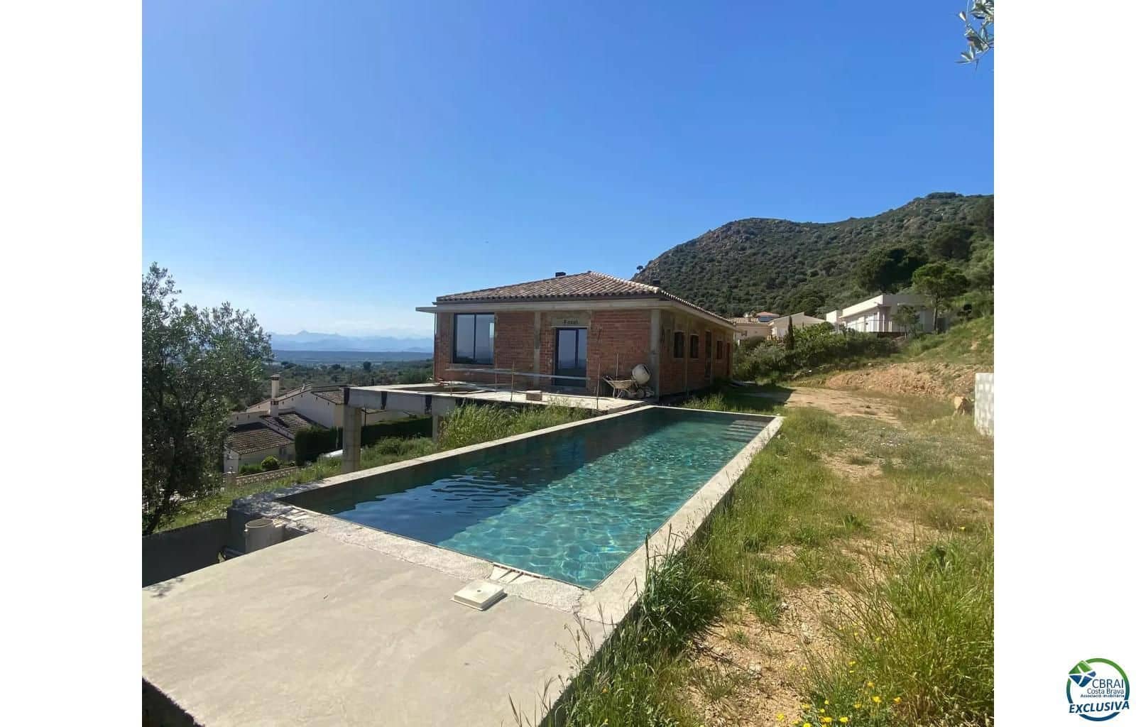 4 bedroom Villa for sale in Pau with pool garage - € 995,000 (Ref: 9844269)