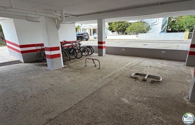 Garagem para venda em Santa Margarida, Roses - 20 000 € (Ref: 9844271)
