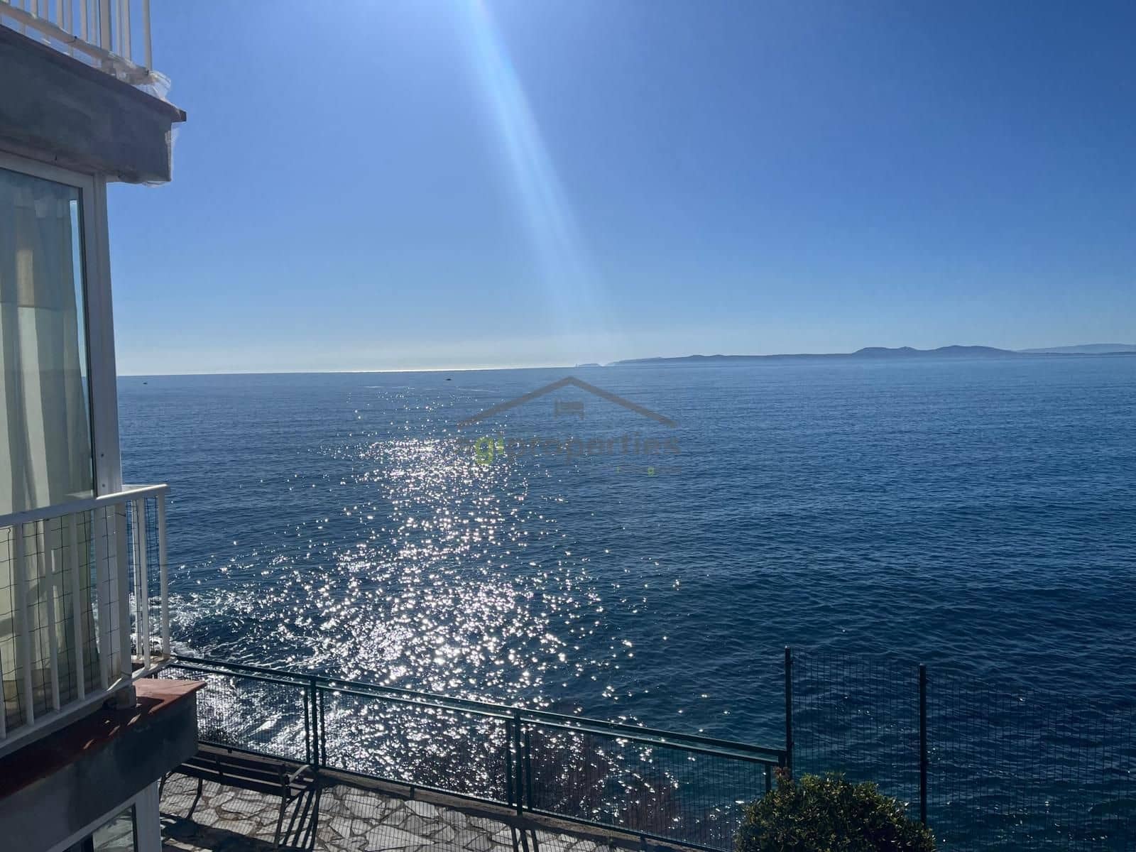 3 bedroom Flat for sale in Roses - € 360,000 (Ref: 9844273)