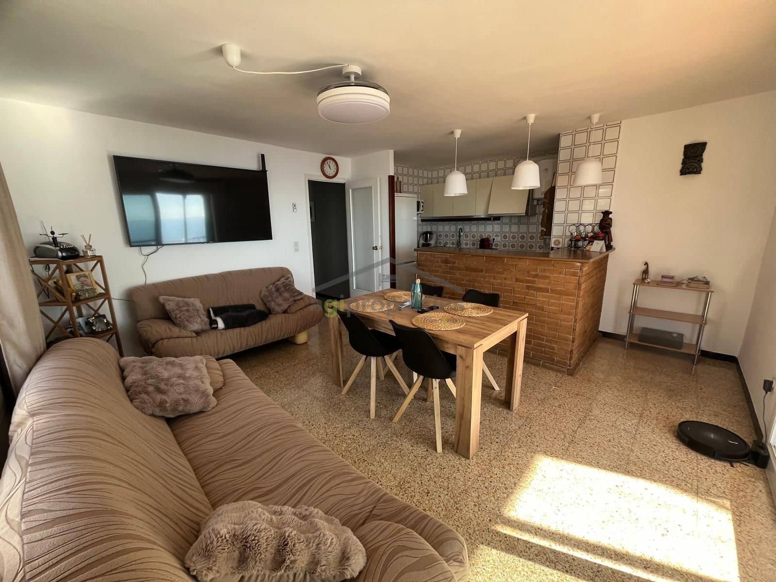 3 bedroom Flat for sale in Roses - € 360,000 (Ref: 9844273)