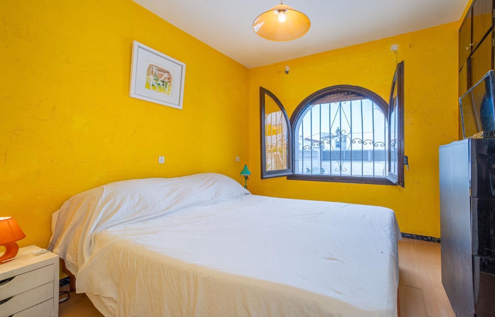 2 bedroom Villa for sale in Santa Margarida with pool garage - € 349,000 (Ref: 9844521)