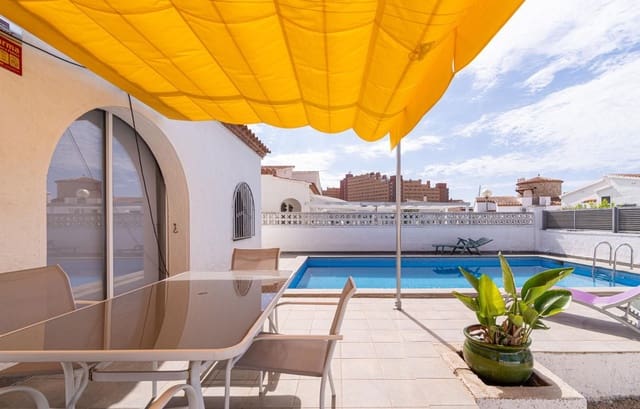 2 soveværelse Villa til salg i Santa Margarida, Roses med swimmingpool garage - € 349.000 (Ref: 9844521)
