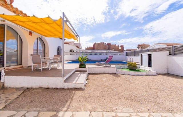 2 soveværelse Villa til salg i Santa Margarida, Roses med swimmingpool garage - € 349.000 (Ref: 9844521)