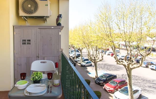 2 makuuhuone Asunto myytävänä paikassa Empuriabrava, Castelló d'Empúries - 175 000 € (Ref: 9844523)
