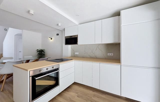 3 camera da letto Villa in vendita in Empuriabrava, Castelló d'Empúries - 299.000 € (Rif: 9844525)