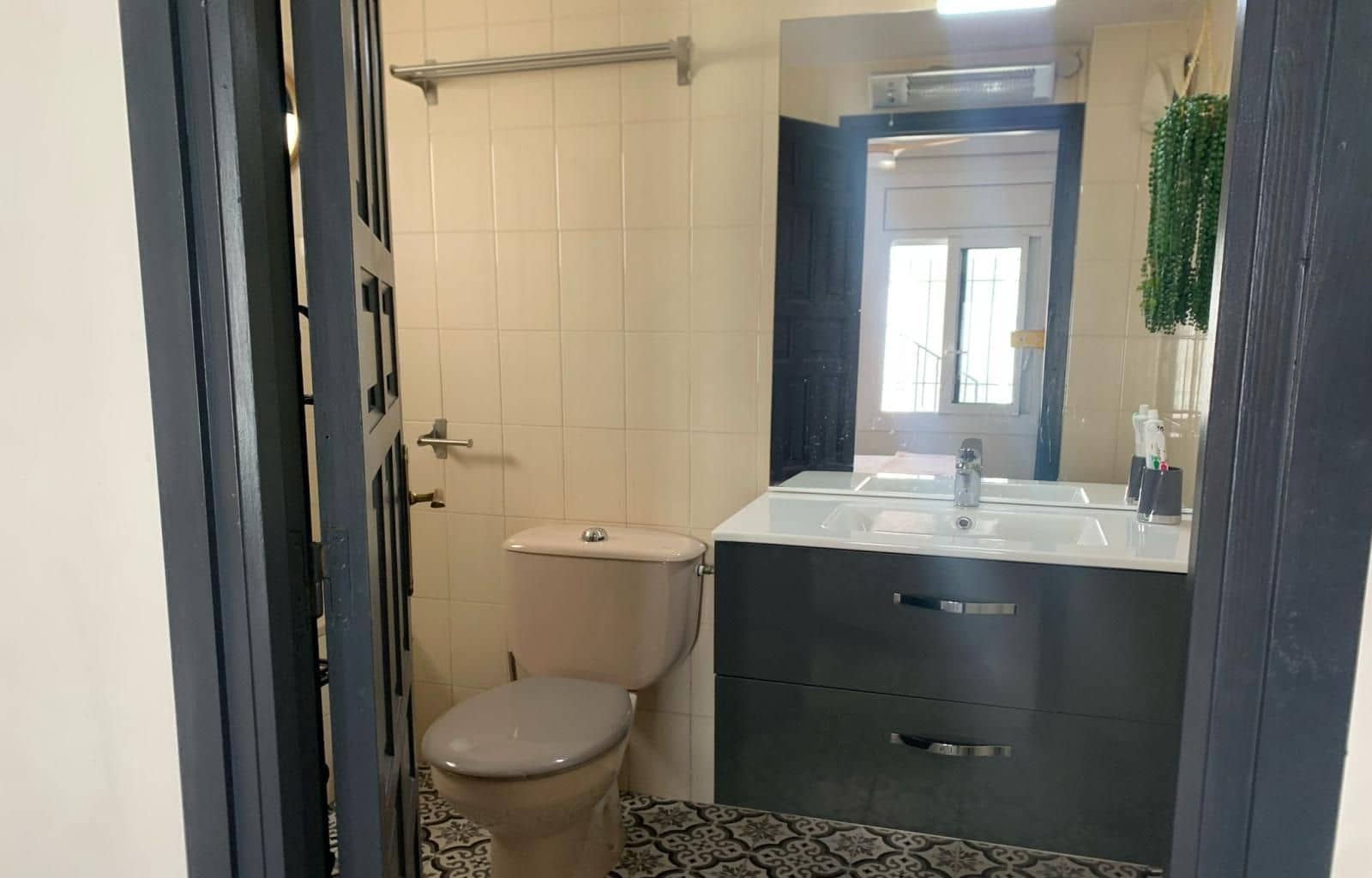 1 bedroom Flat for sale in Roses with pool garage - € 145,000 (Ref: 9849955)