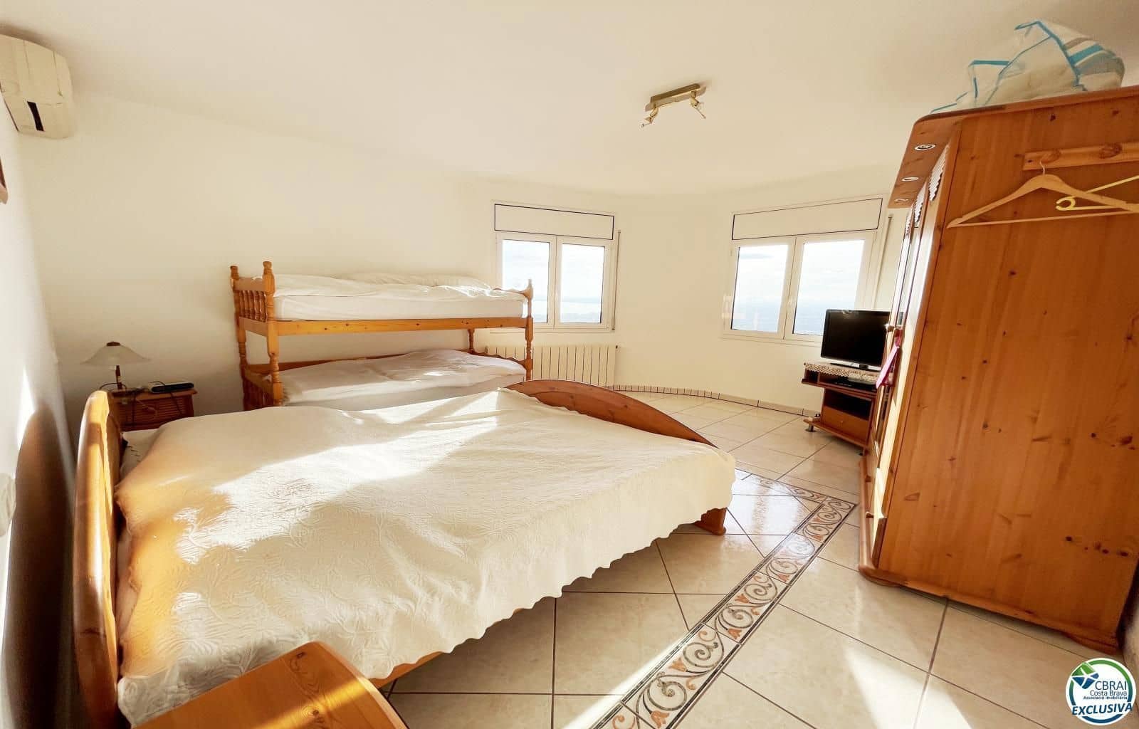 4 bedroom Villa for sale in El Mas Fumats with pool garage - € 780,000 (Ref: 9879329)
