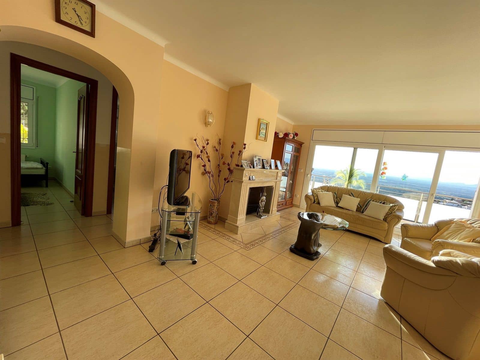 4 bedroom Villa for sale in El Mas Fumats with pool garage - € 780,000 (Ref: 9879329)