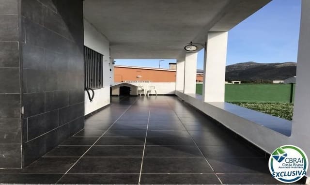 Chalet de 5 habitaciones en Roses en venta - 460.000 € (Ref: 9879331)
