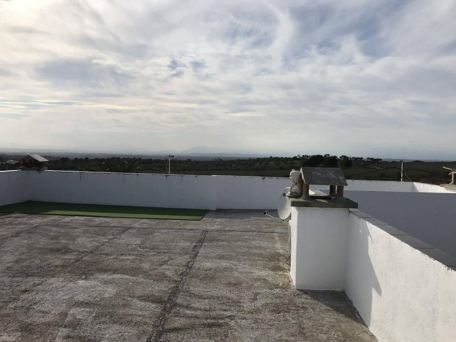 5 bedroom Villa for sale in Roses - € 460,000 (Ref: 9879331)