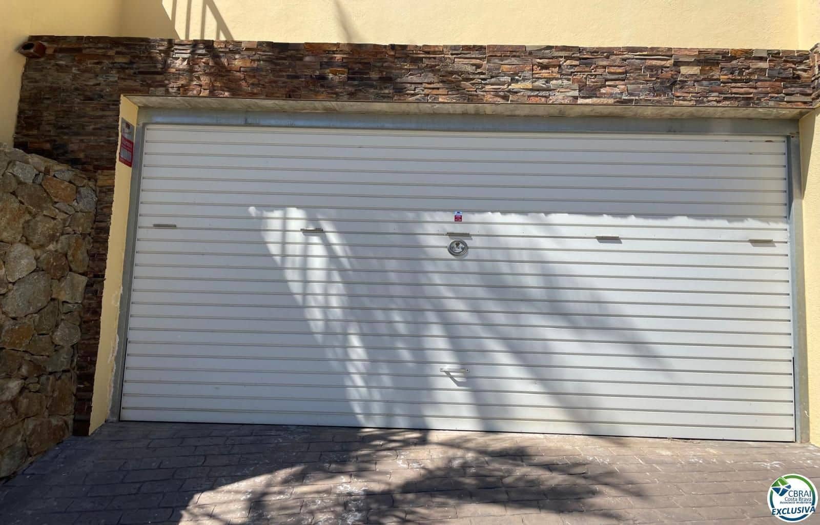 3 soveværelse Villa til salg i Roses med swimmingpool garage - € 750.000 (Ref: 9879334)
