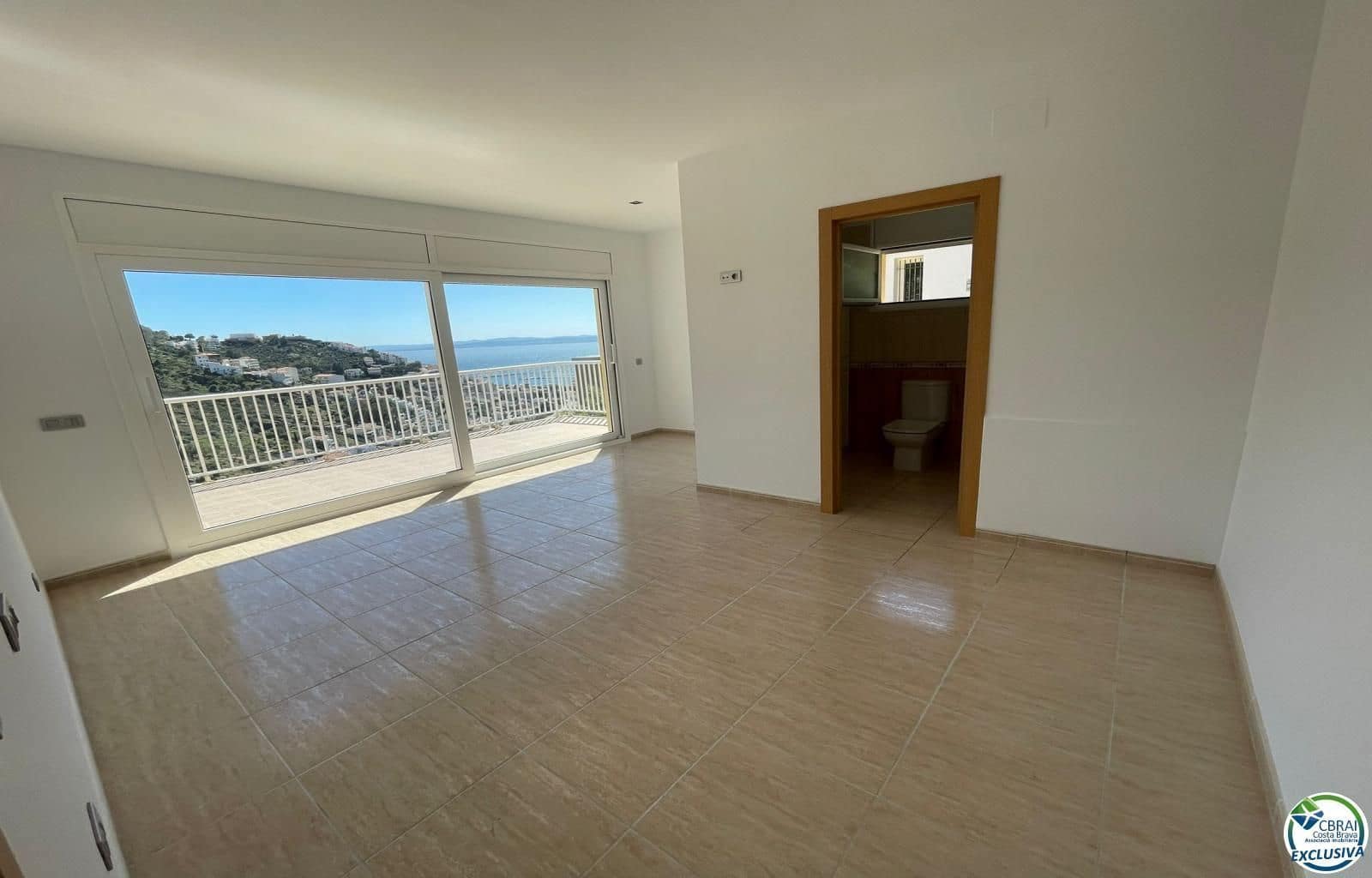 3 soveværelse Villa til salg i Roses med swimmingpool garage - € 750.000 (Ref: 9879334)