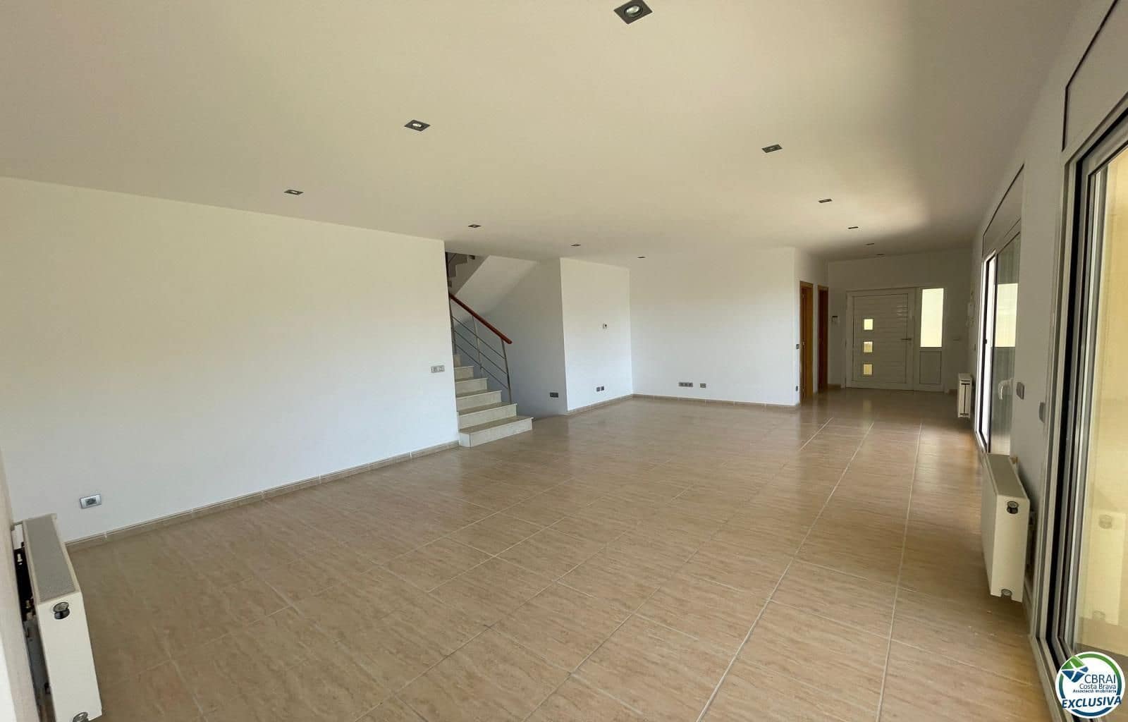 3 soveværelse Villa til salg i Roses med swimmingpool garage - € 750.000 (Ref: 9879334)