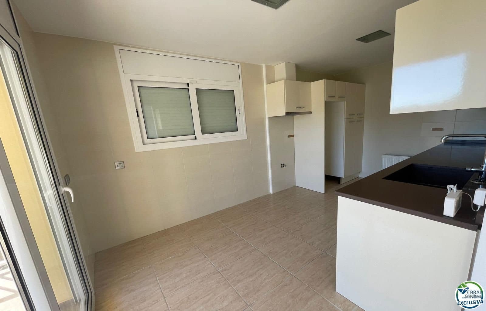 3 soveværelse Villa til salg i Roses med swimmingpool garage - € 750.000 (Ref: 9879334)