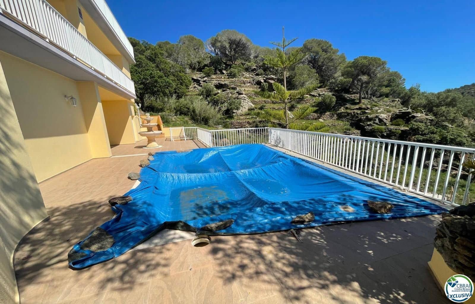 3 soveværelse Villa til salg i Roses med swimmingpool garage - € 750.000 (Ref: 9879334)