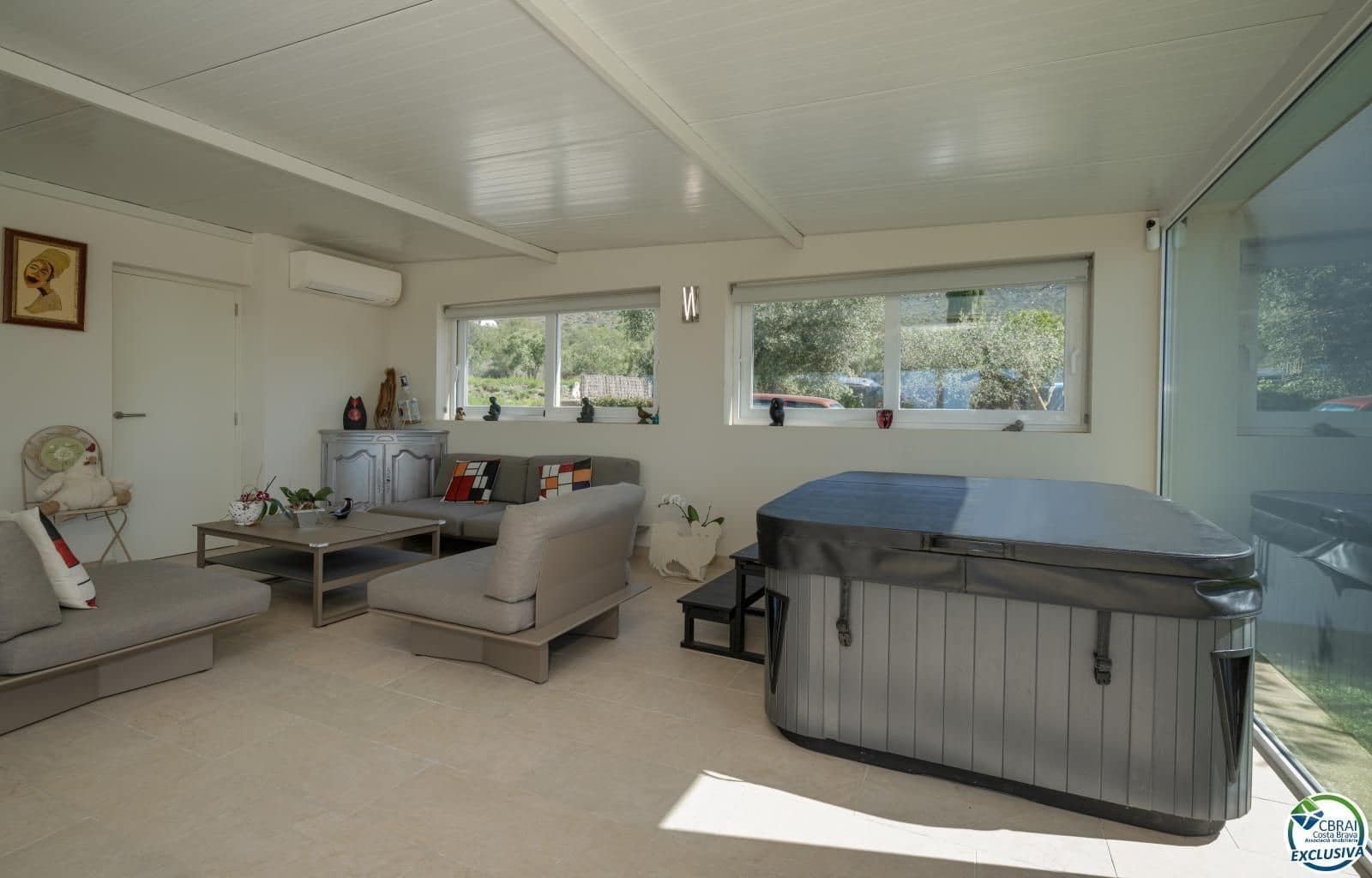 3 bedroom Villa for sale in Palau-saverdera with pool garage - € 890,000 (Ref: 9879335)