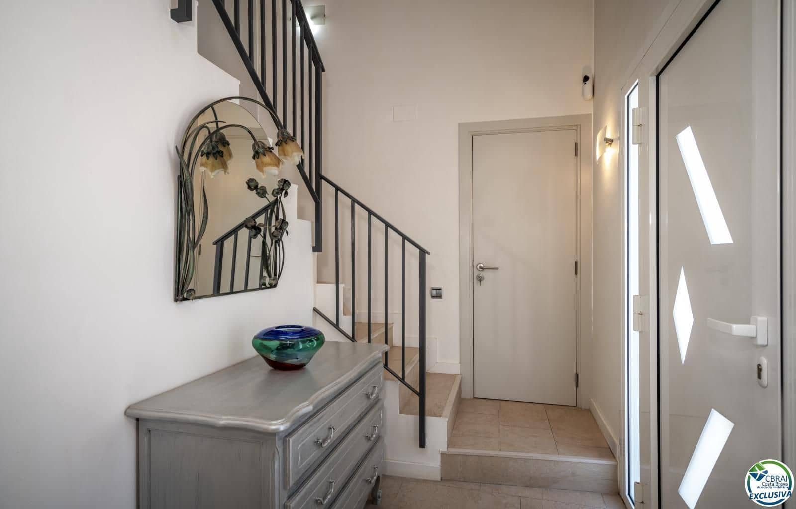 3 bedroom Villa for sale in Palau-saverdera with pool garage - € 890,000 (Ref: 9879335)
