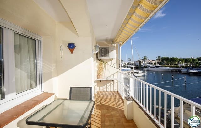 2 slaapkamer Flat te koop in Empuriabrava, Castelló d'Empúries - € 360.000 (Ref: 9879336)