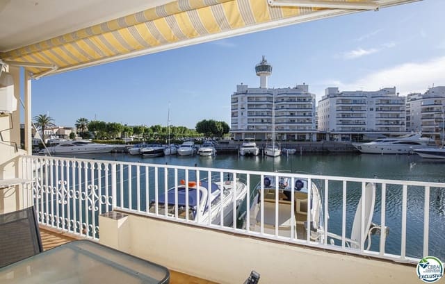 2 slaapkamer Flat te koop in Empuriabrava, Castelló d'Empúries - € 360.000 (Ref: 9879336)