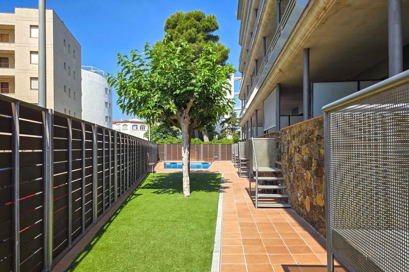 2 quarto Apartamento para venda em Roses com piscina garagem - 298 000 € (Ref: 9879337)