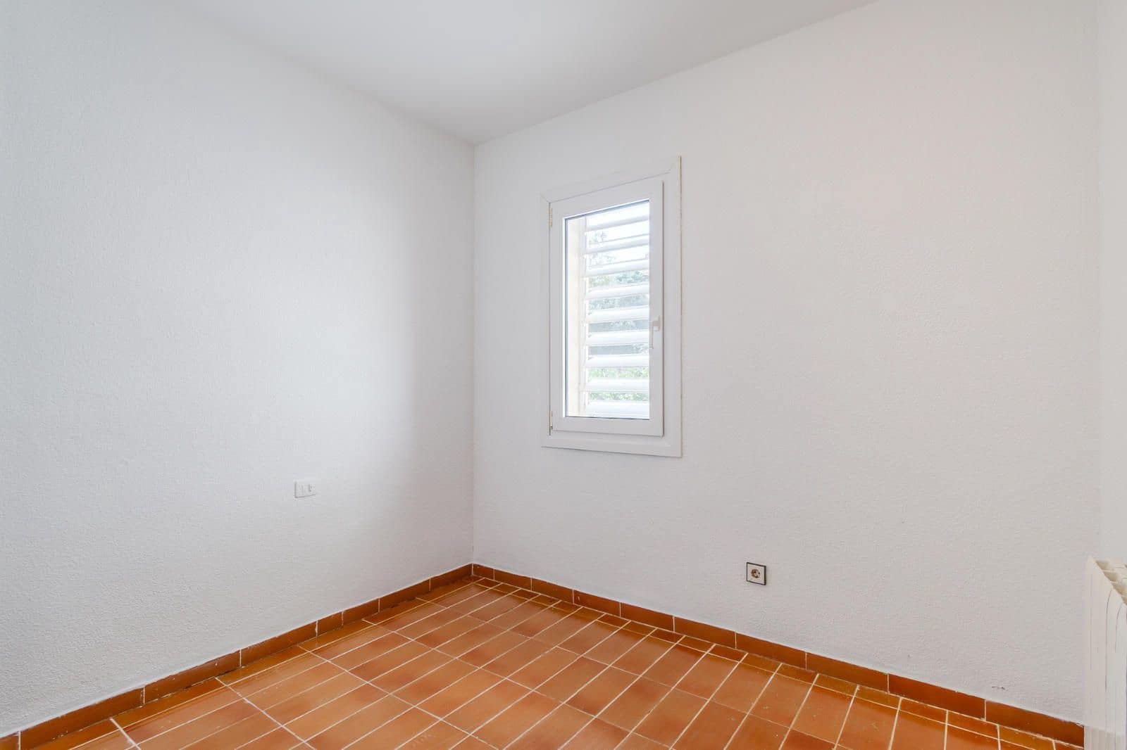 3 camera da letto Villa in vendita in Vilobi d'Onyar con piscina garage - 315.000 € (Rif: 9879341)