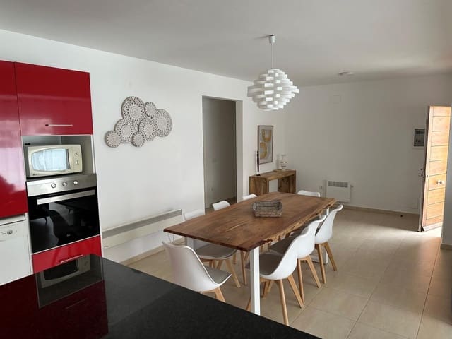 4 sovrum Villa till salu i Santa Margarida, Roses med pool garage - 875 000 € (Ref: 9879342)