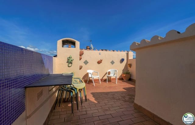 2 makuuhuone Asunto myytävänä paikassa Empuriabrava, Castelló d'Empúries - 188 000 € (Ref: 9879345)