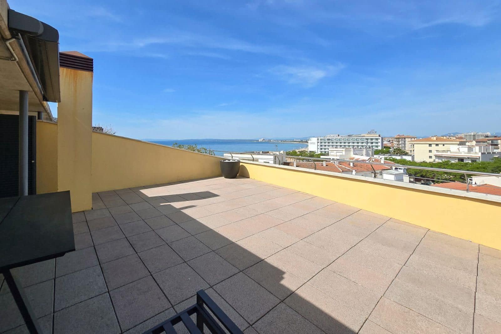2 quarto Apartamento para venda em Roses com piscina garagem - 570 000 € (Ref: 9879346)