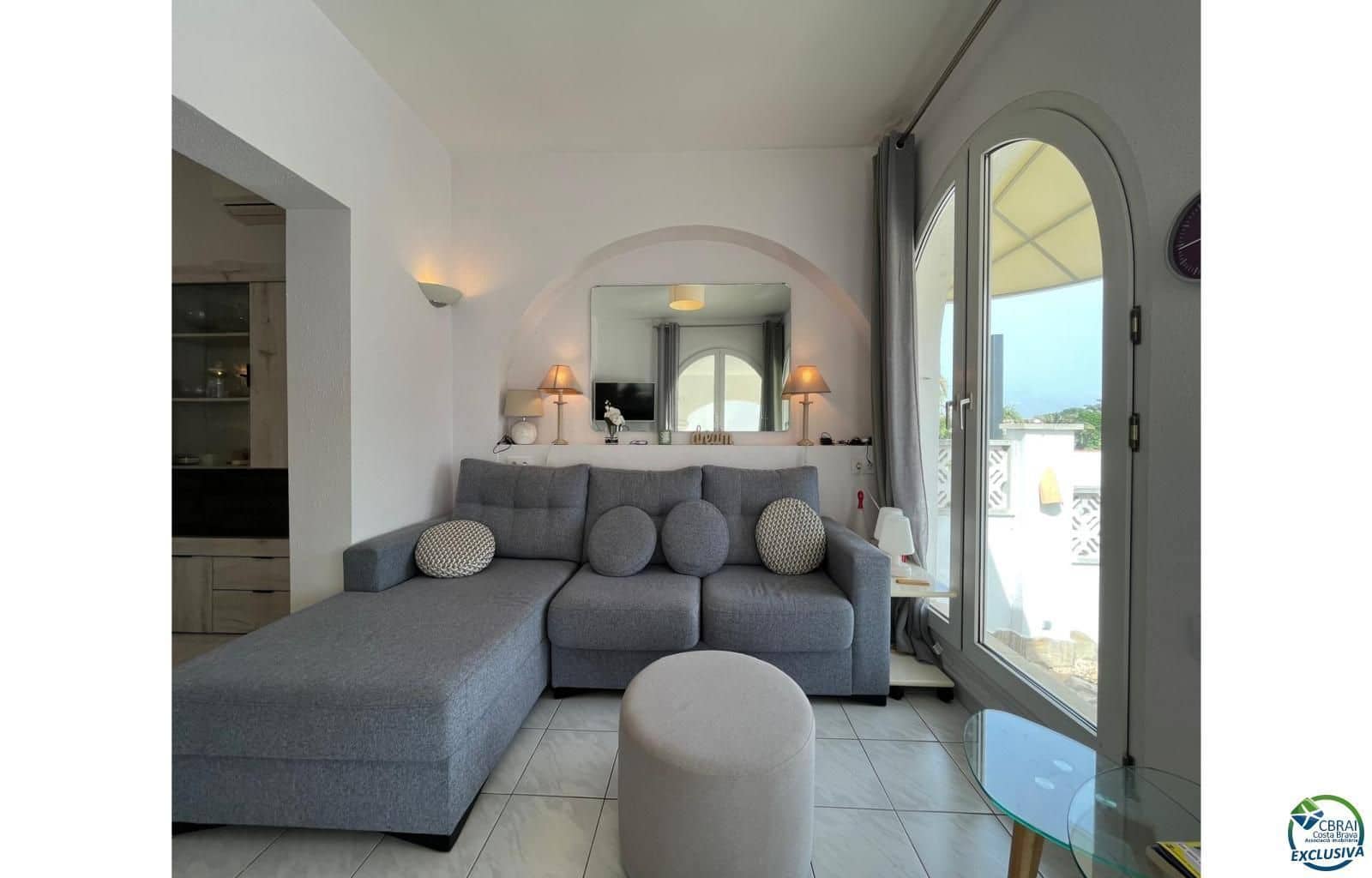 3 sypialnia Willa na sprzedaż w Empuriabrava z basenem garażem - 795 000 € (Ref: 9879351)