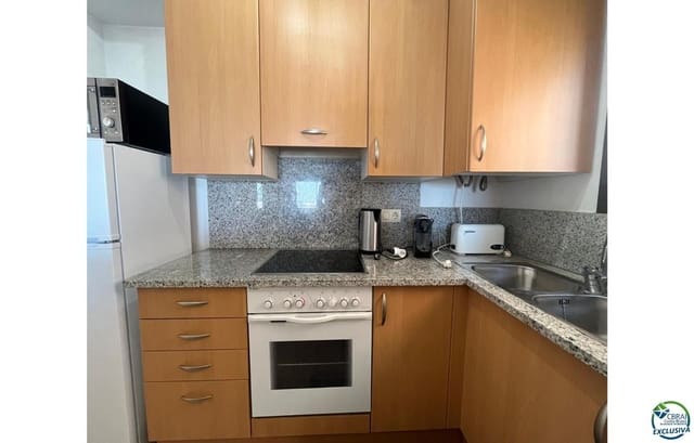 2 makuuhuone Asunto myytävänä paikassa Empuriabrava, Castelló d'Empúries mukana 
autotalli - 295 000 € (Ref: 9879355)