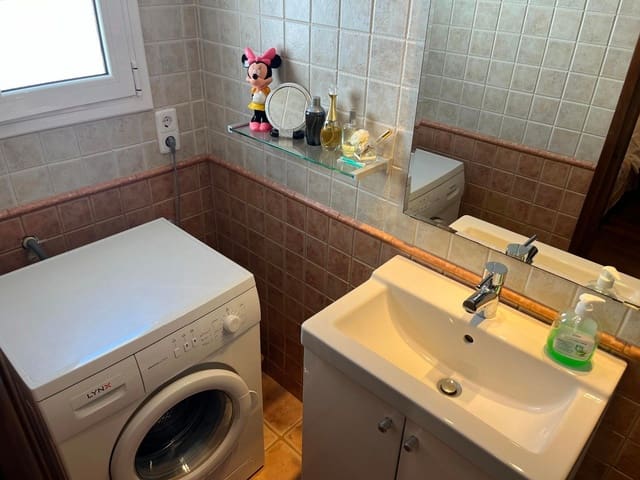 2 sovrum Hus till salu i Empuriabrava, Castelló d'Empúries - 249 000 € (Ref: 9879357)