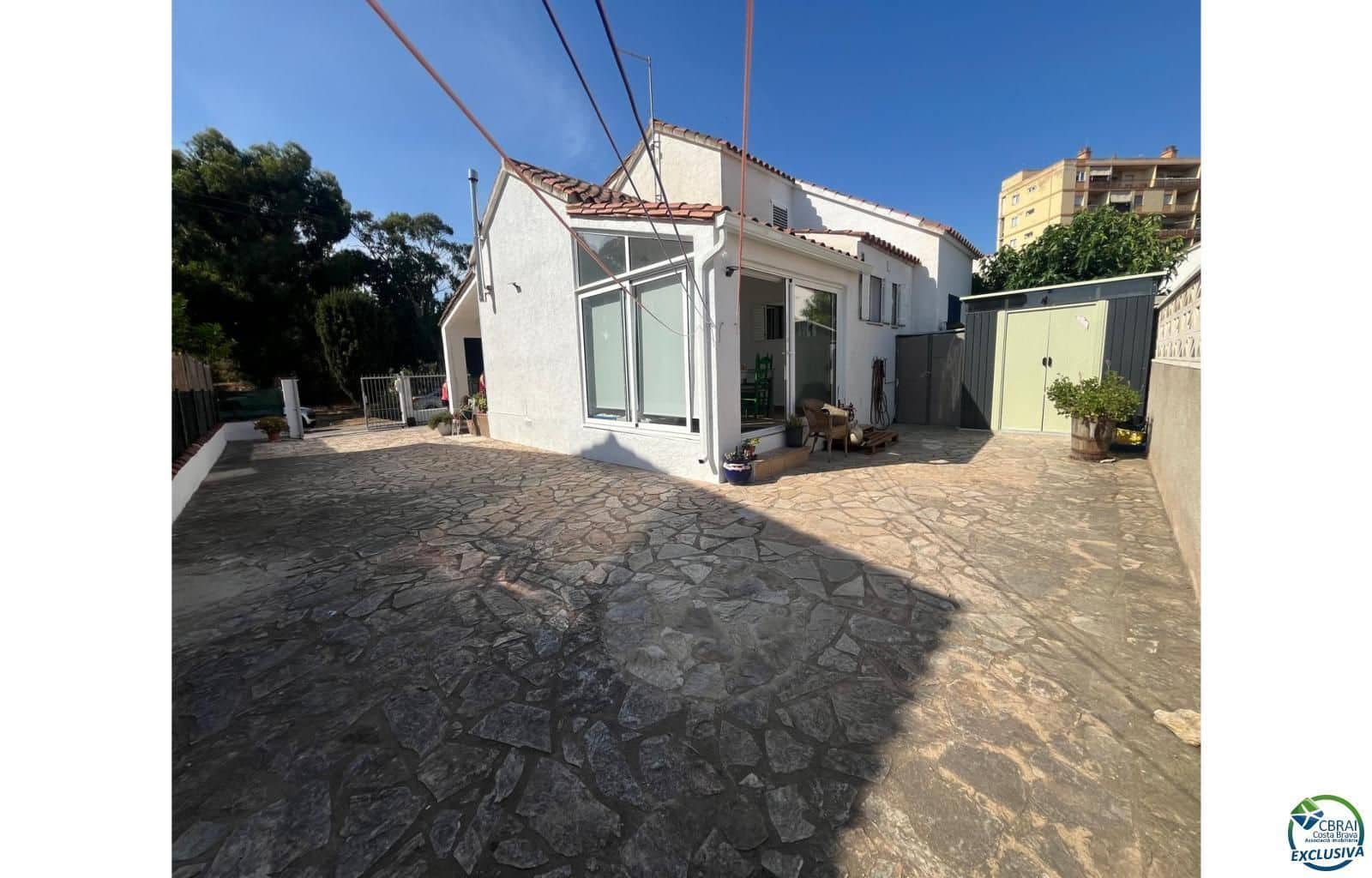 3 sovrum Villa till salu i Roses med garage - 340 000 € (Ref: 9879361)