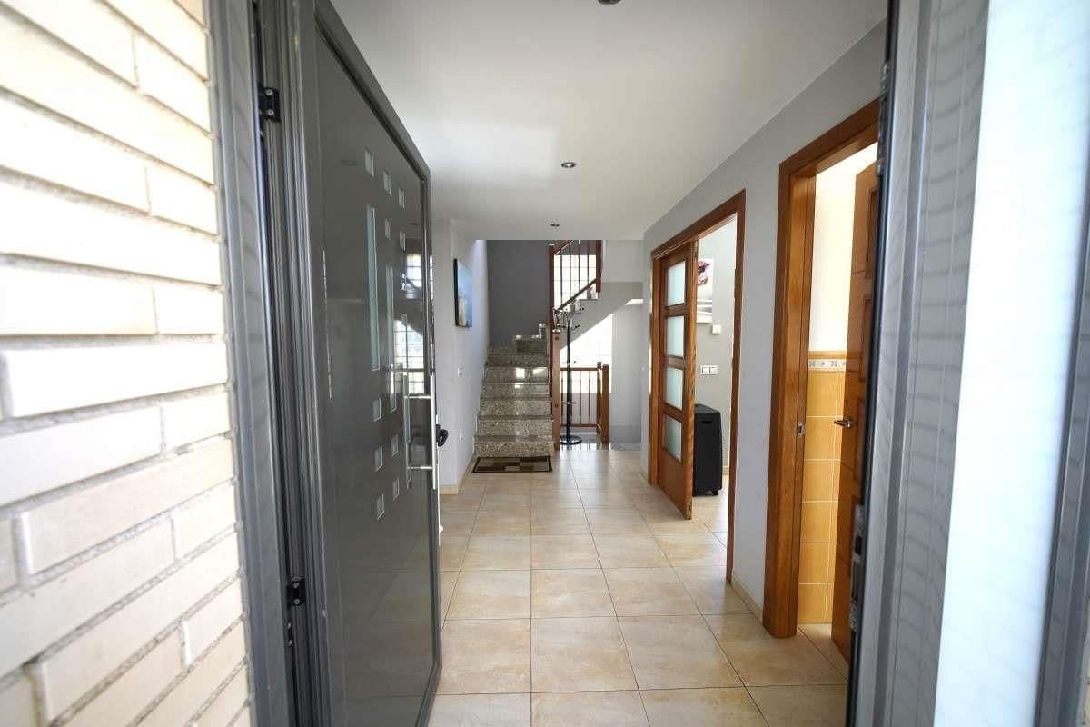 Chalet de 4 habitaciones en Roses en venta - 500.000 € (Ref: 9879362)