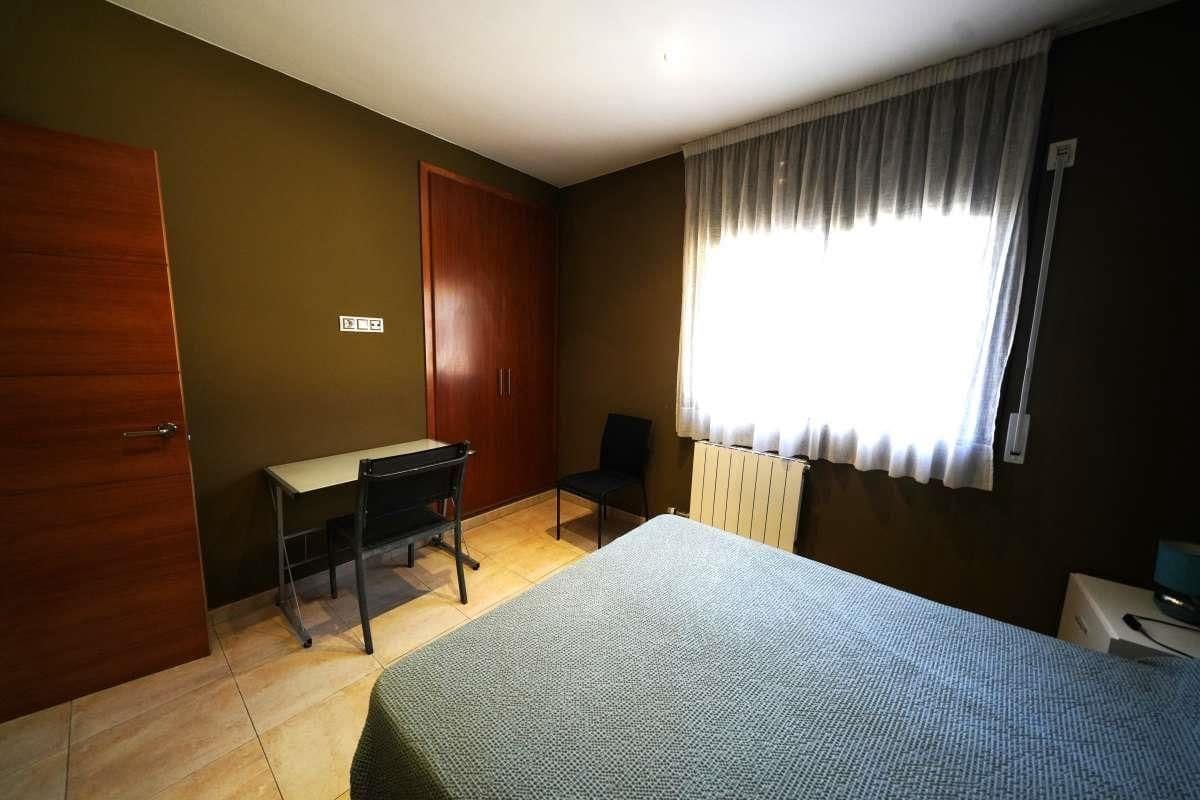 Chalet de 4 habitaciones en Roses en venta - 500.000 € (Ref: 9879362)