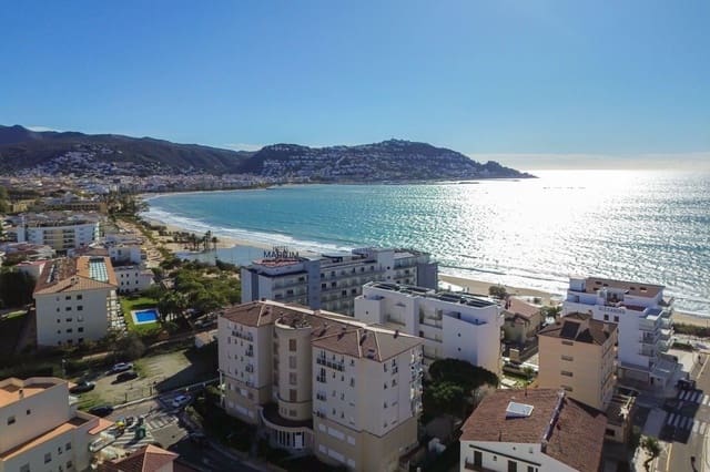 3 quarto Apartamento para venda em Santa Margarida, Roses com garagem - 360 000 € (Ref: 9879364)