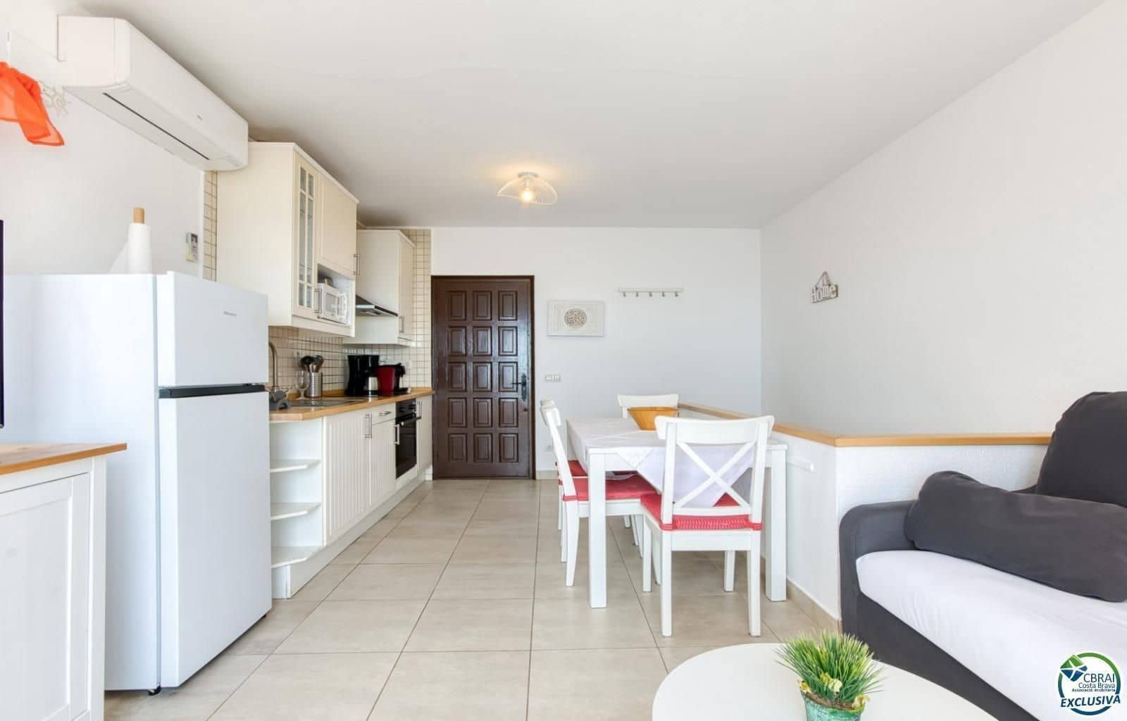 2 quarto Apartamento de Praia para venda em Roses com piscina garagem - 305 000 € (Ref: 9879365)