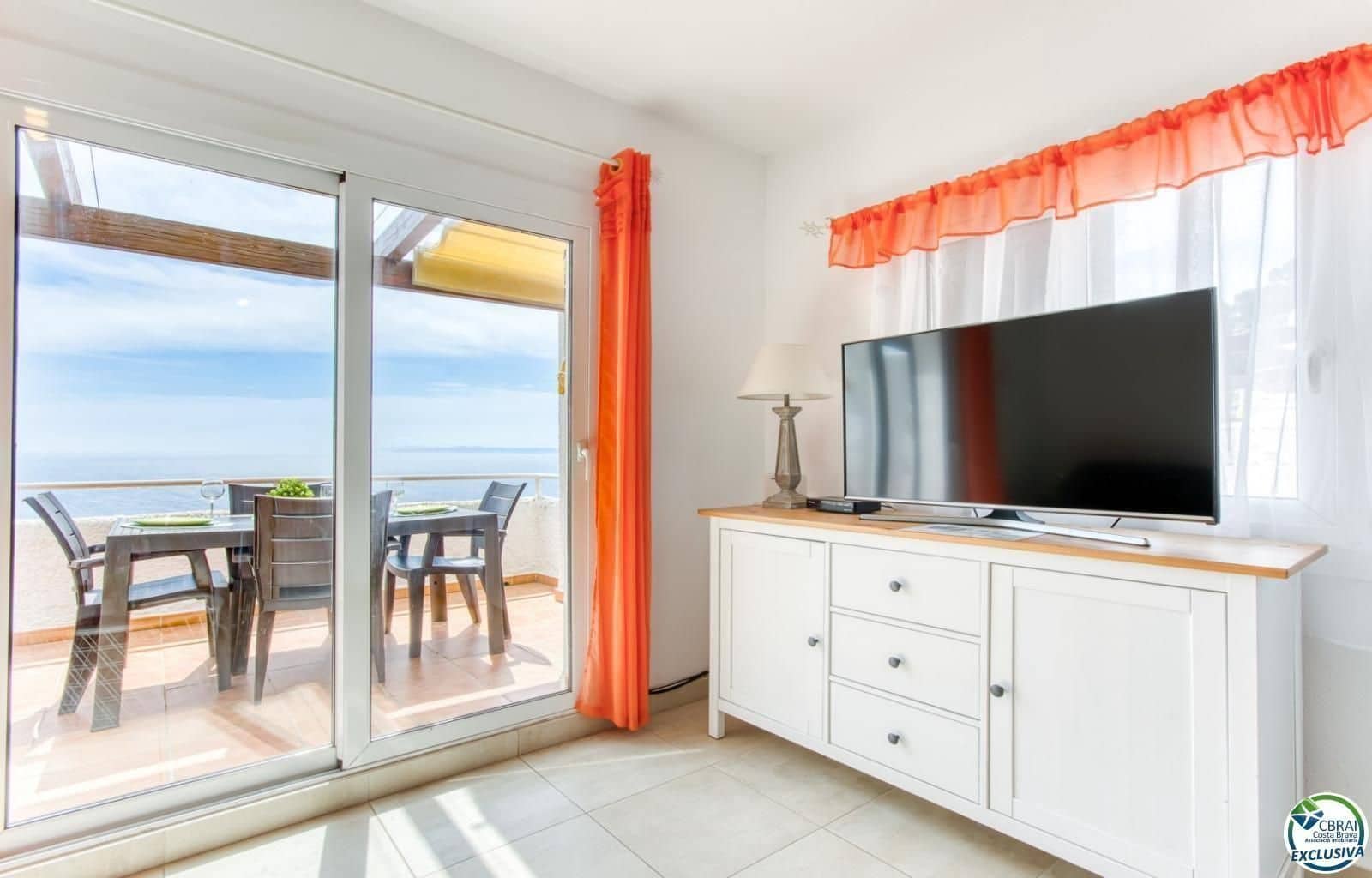 2 quarto Apartamento de Praia para venda em Roses com piscina garagem - 305 000 € (Ref: 9879365)