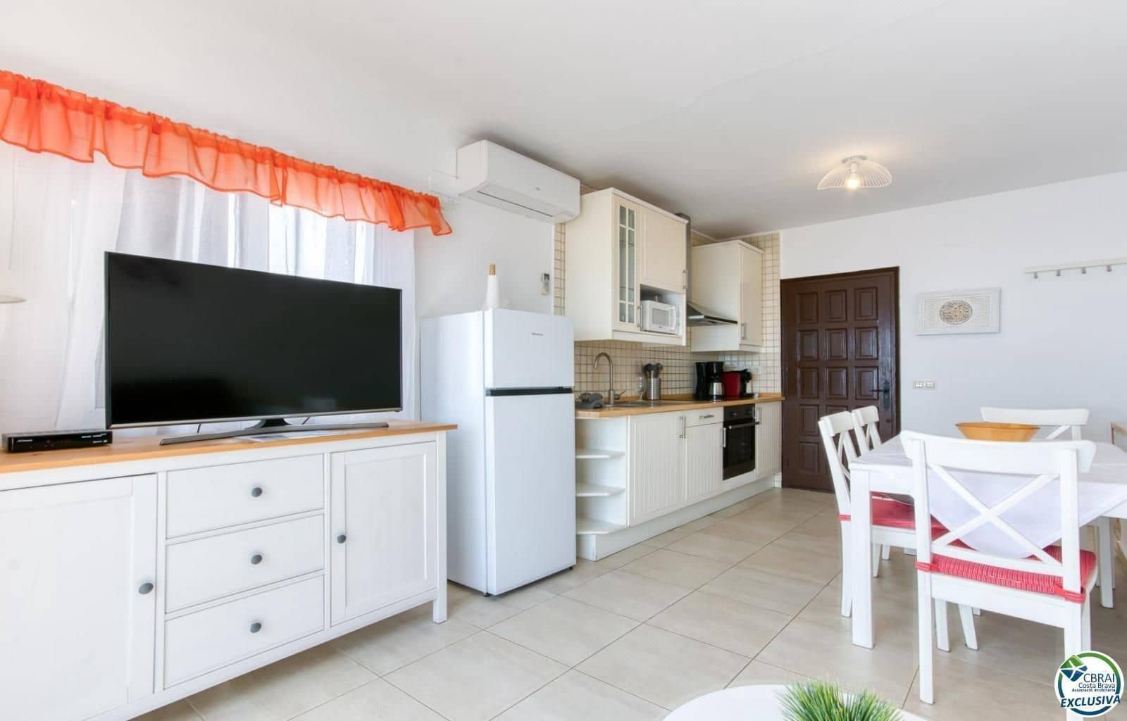 2 quarto Apartamento de Praia para venda em Roses com piscina garagem - 305 000 € (Ref: 9879365)