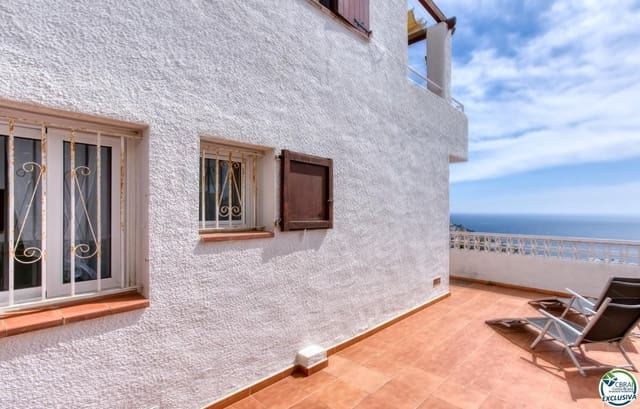 2 quarto Apartamento de Praia para venda em Roses com piscina garagem - 305 000 € (Ref: 9879365)