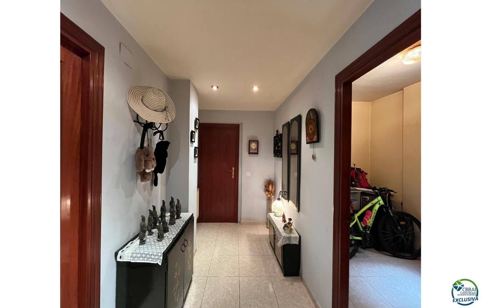 4 Zimmer Wohnung zu verkaufen in Figueres mit Garage - 275.000 € (Ref: 9879367)