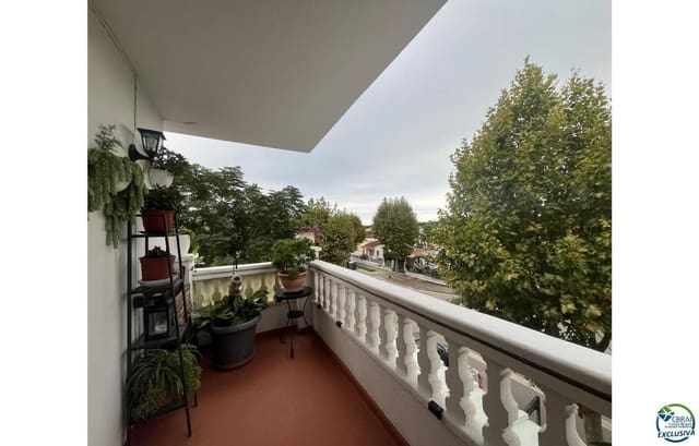 2 makuuhuone Asunto myytävänä paikassa Empuriabrava, Castelló d'Empúries - 180 000 € (Ref: 9879369)