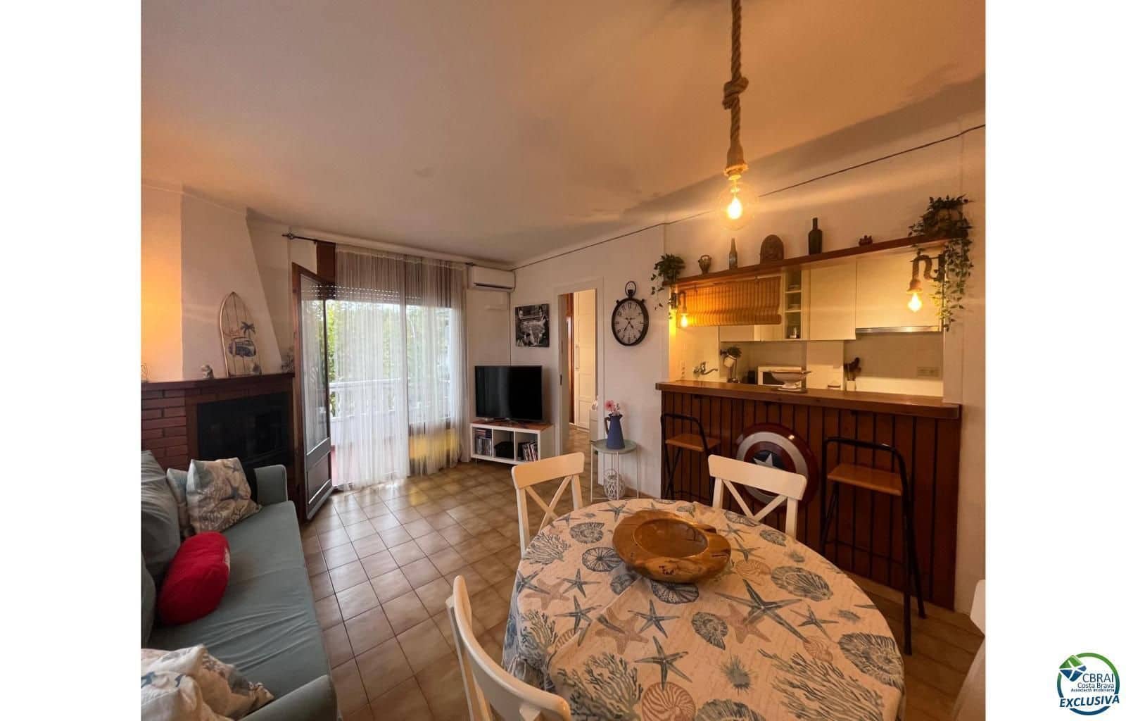 2 makuuhuone Asunto myytävänä paikassa Empuriabrava - 180 000 € (Ref: 9879369)