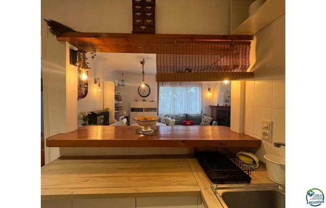 2 makuuhuone Asunto myytävänä paikassa Empuriabrava, Castelló d'Empúries - 180 000 € (Ref: 9879369)