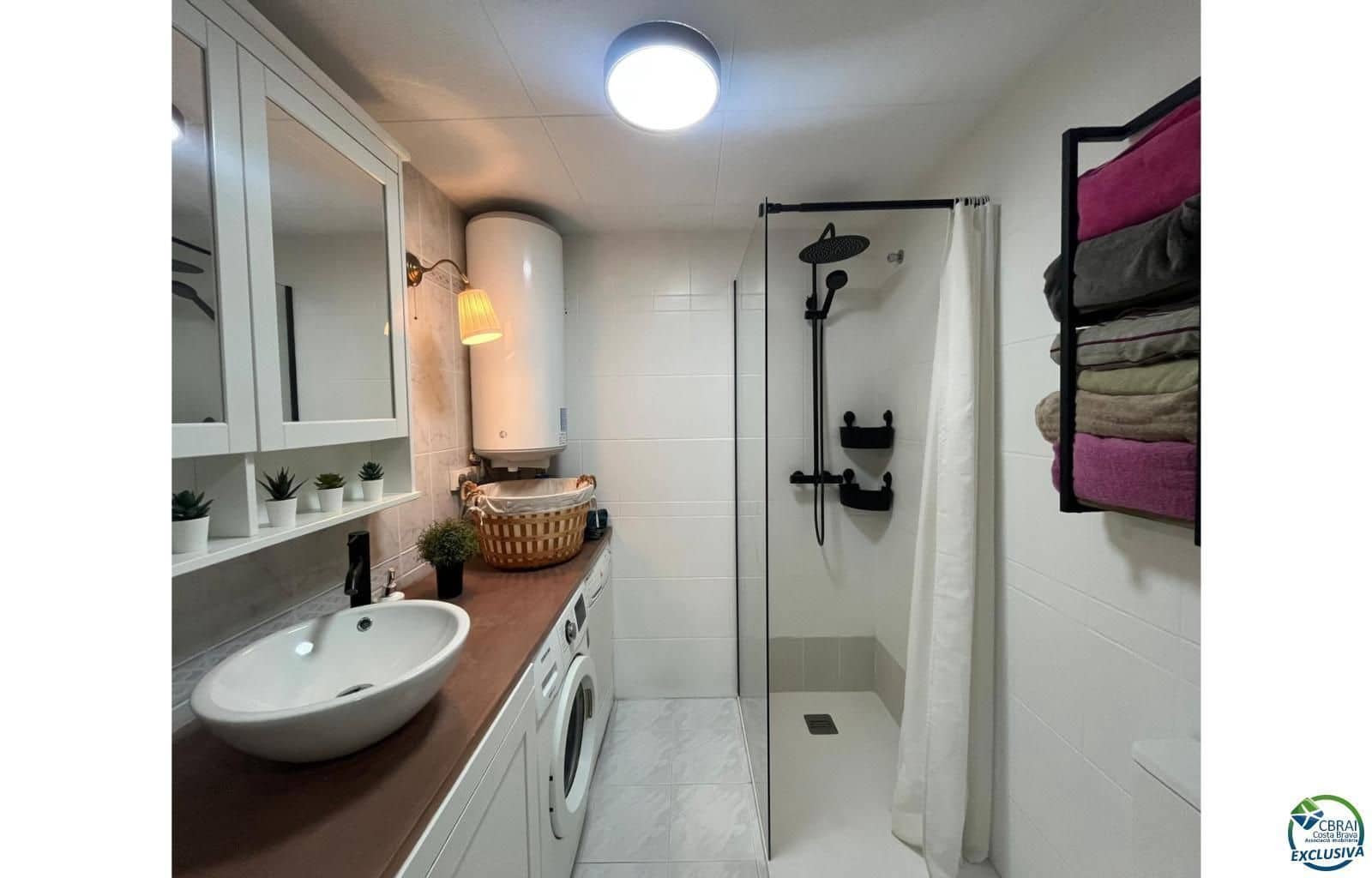 2 makuuhuone Asunto myytävänä paikassa Empuriabrava - 180 000 € (Ref: 9879369)