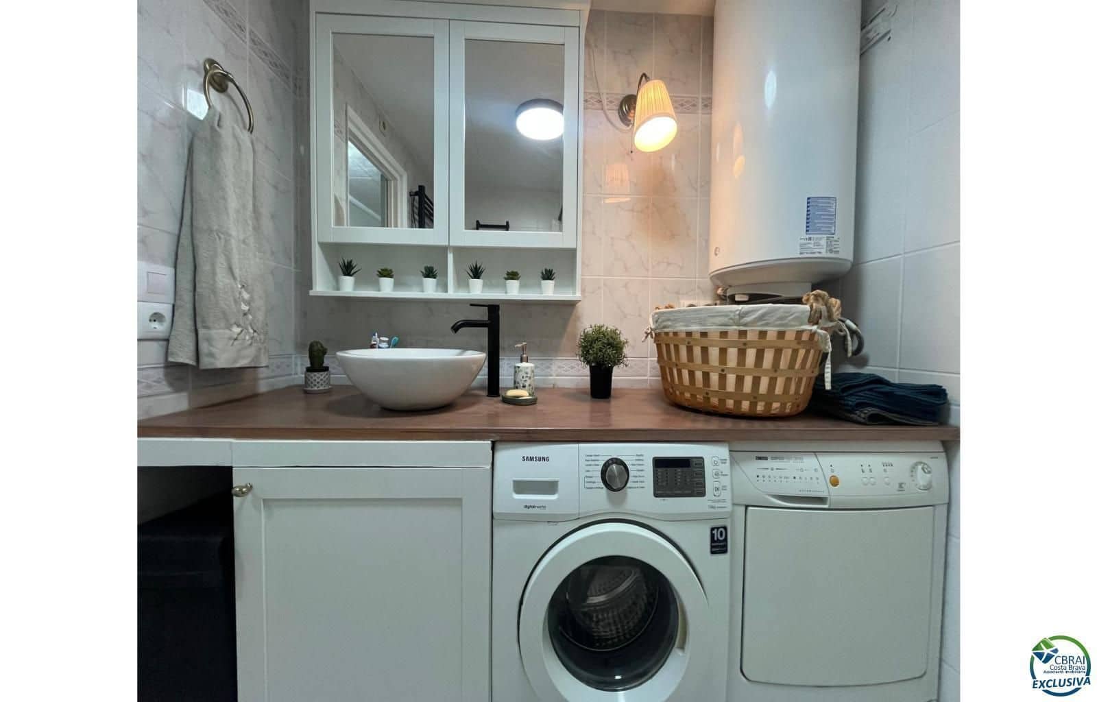 2 makuuhuone Asunto myytävänä paikassa Empuriabrava - 180 000 € (Ref: 9879369)