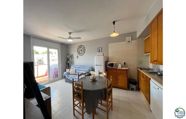 1 makuuhuone Asunto myytävänä paikassa Empuriabrava, Castelló d'Empúries - 165 000 € (Ref: 9879370)
