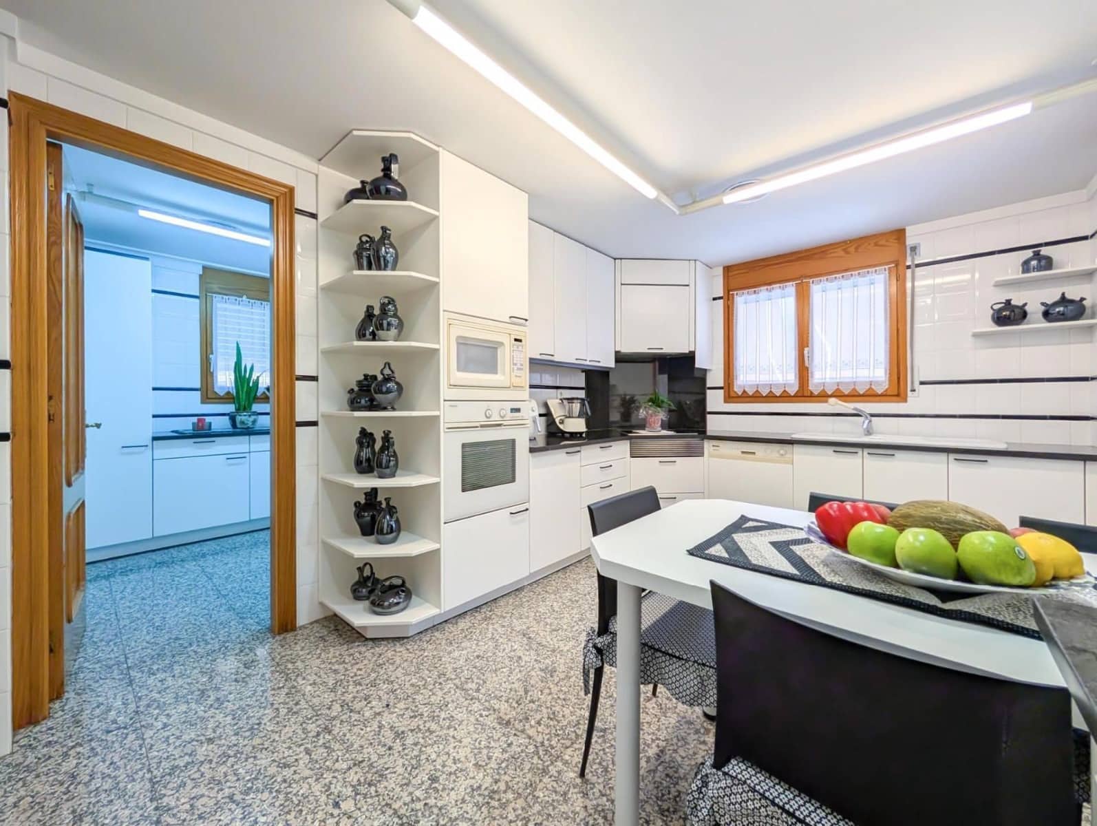 4 soverom Villa til salgs i Banyoles med svømmebasseng - € 798 000 (Ref: 9879374)