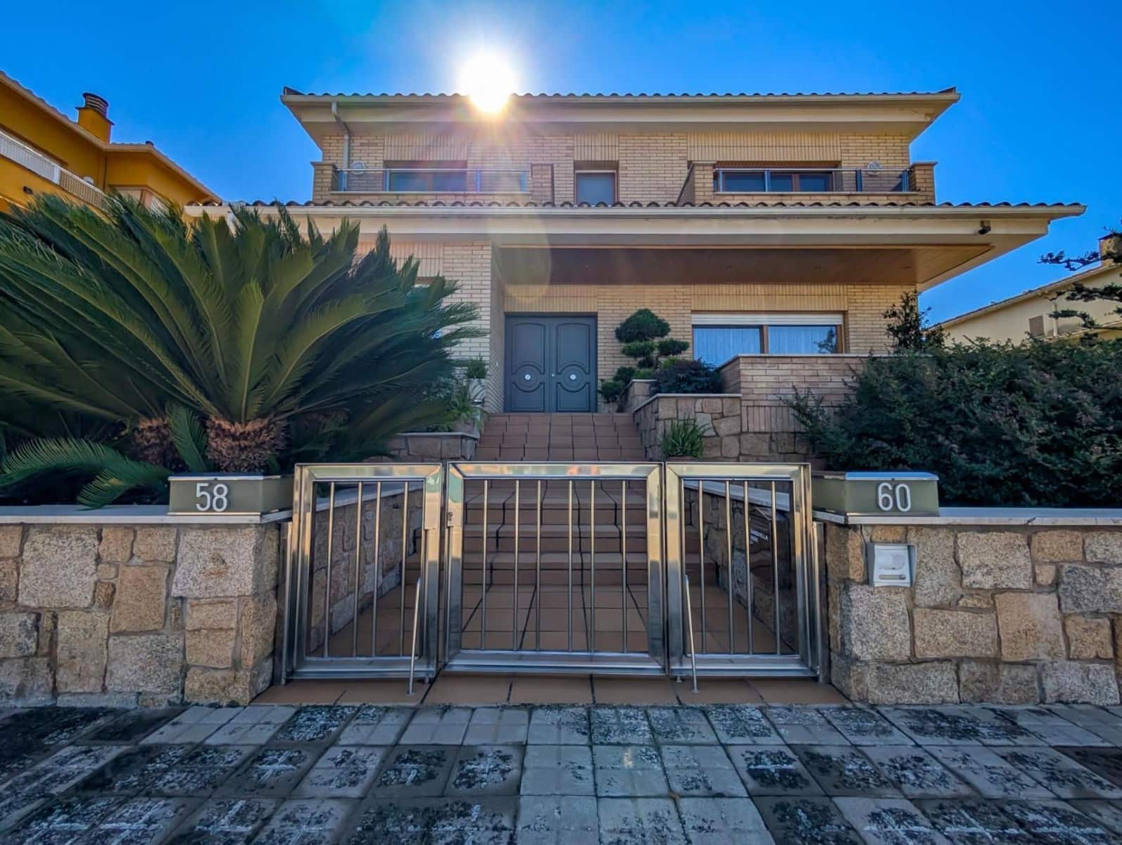 4 soverom Villa til salgs i Banyoles med svømmebasseng - € 798 000 (Ref: 9879374)