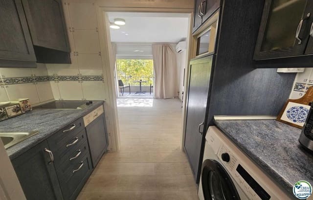 1 soveværelse Lejlighed til salg i Empuriabrava, Castelló d'Empúries - € 145.000 (Ref: 9879375)