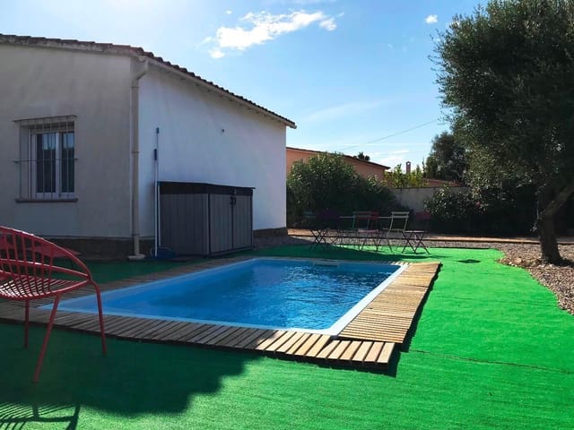 2 chambre Villa/Maison à vendre à Roses avec piscine - 320 000 € (Ref: 9879377)
